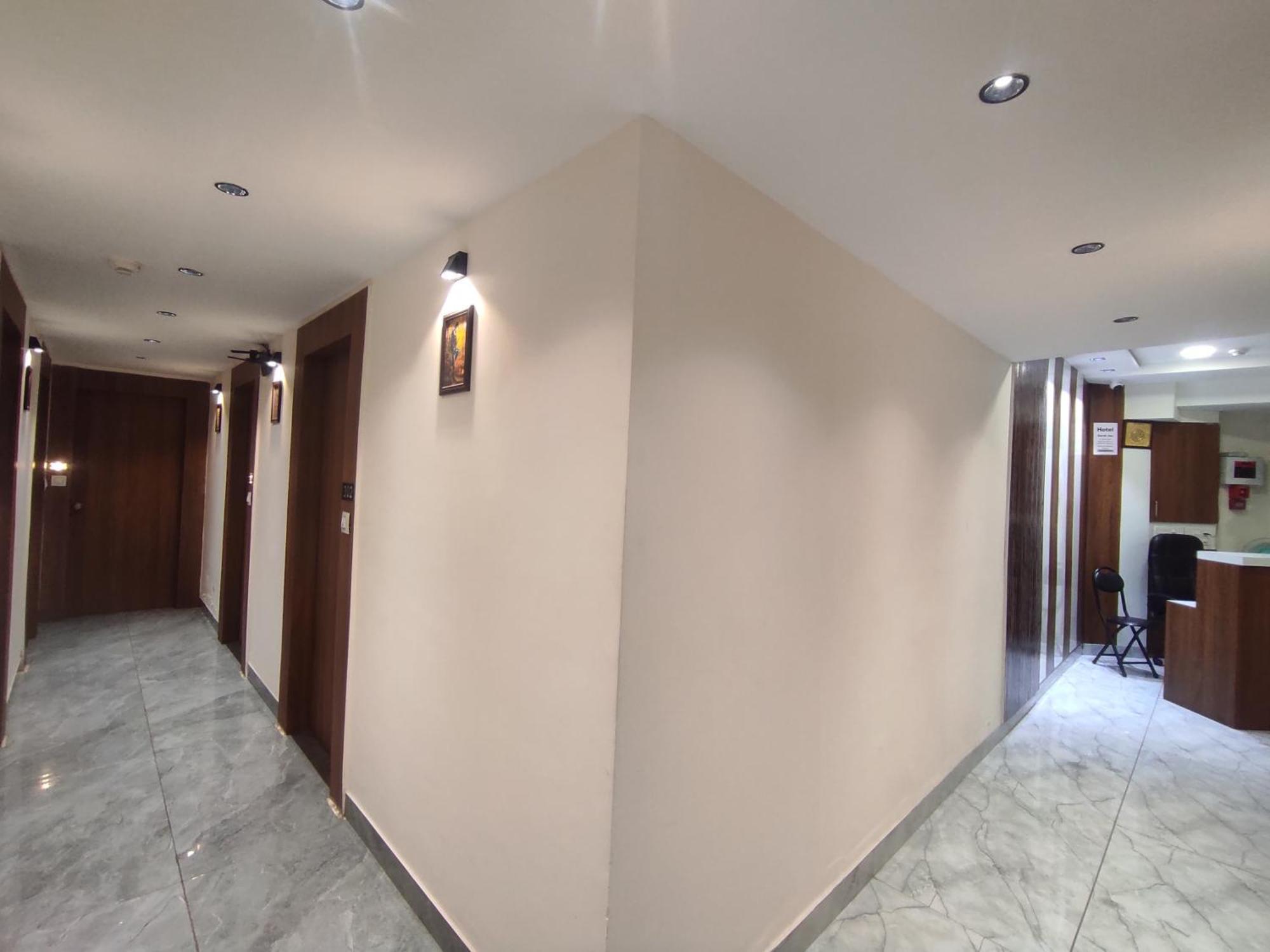 Hotel Earth Inn, Subhash Bridge, Rto Circle, Ahmedabad Exterior photo